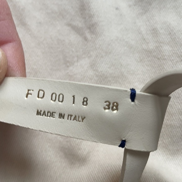 Louis Vuitton Damier Azur Sandal size 38 - Picture 4 of 12